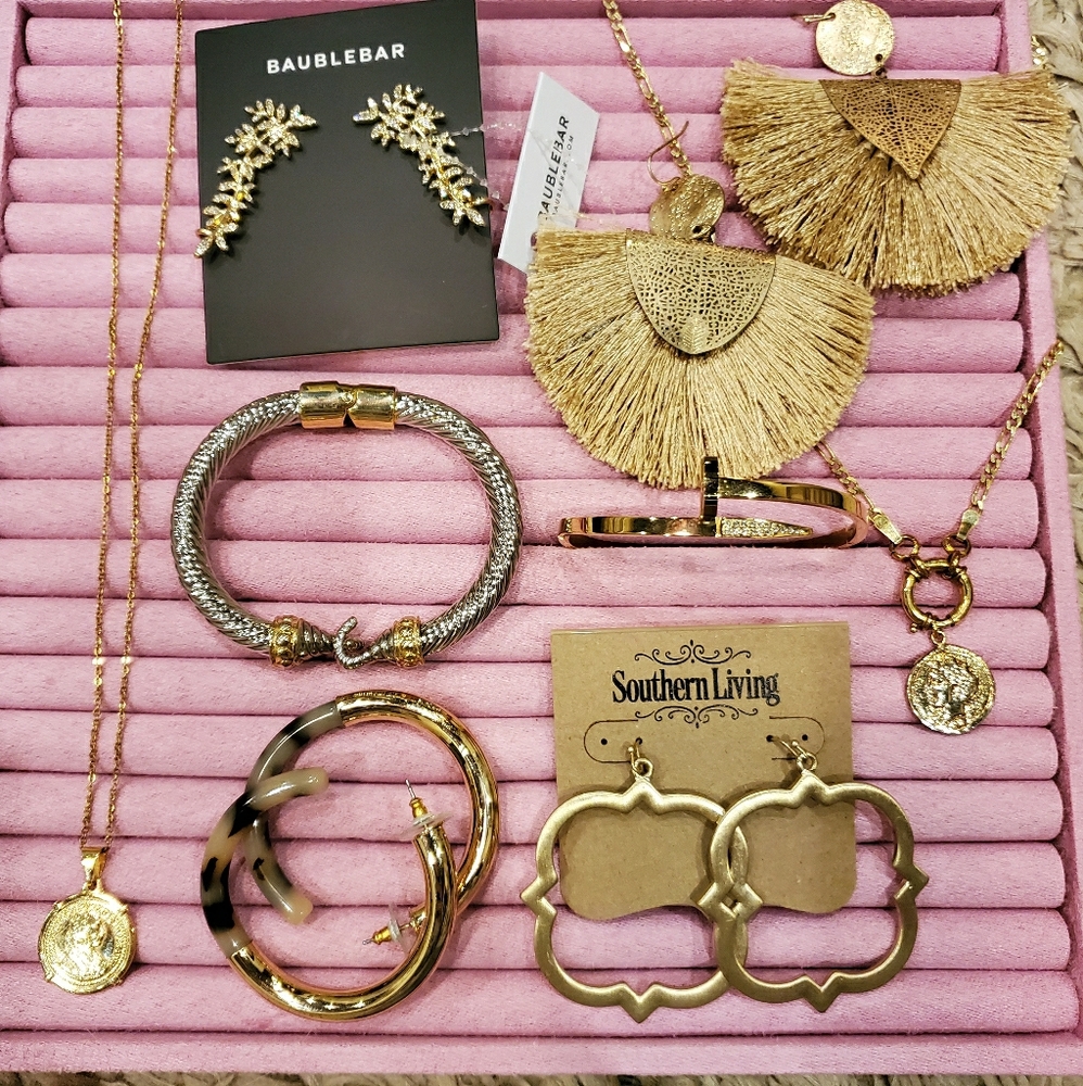 Jewelry bundle